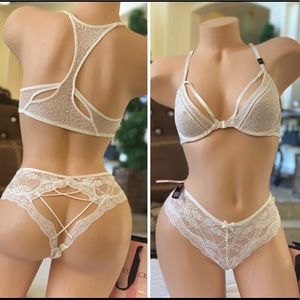 Victoria secret NEW lace Bra Set